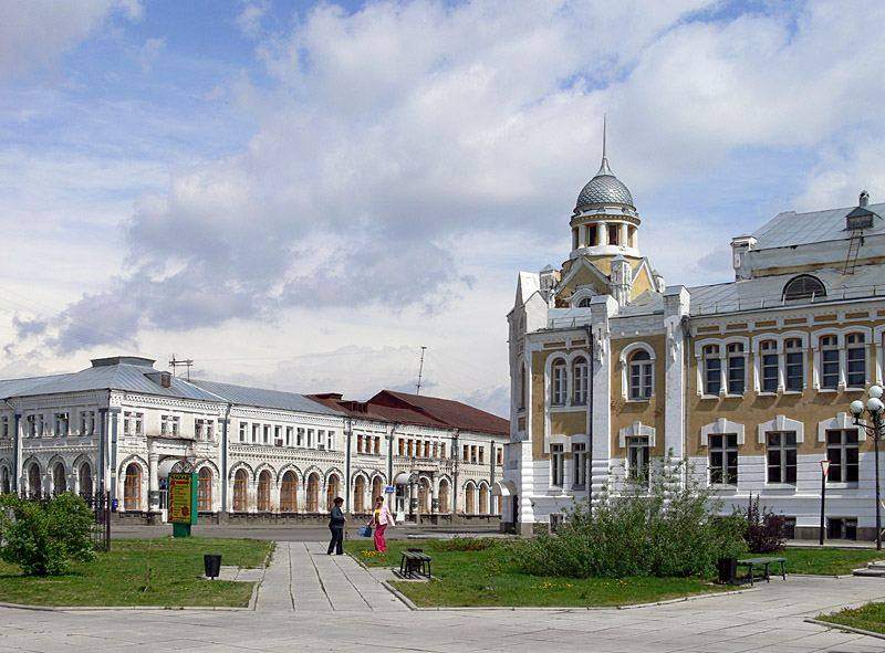 Автобус Белокуриха — Бийск