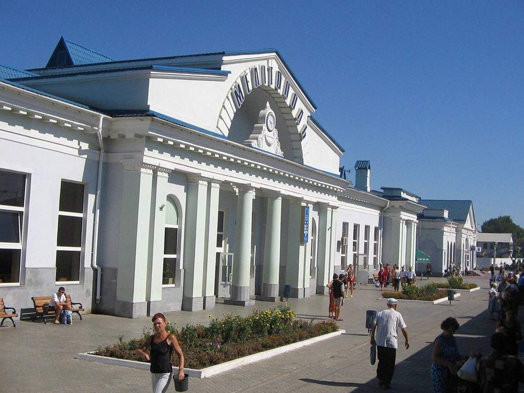 Автобус Геническ — Мелитополь