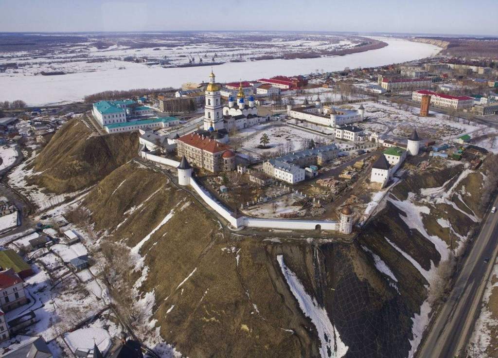 Автобус Тюмень — Тобольск